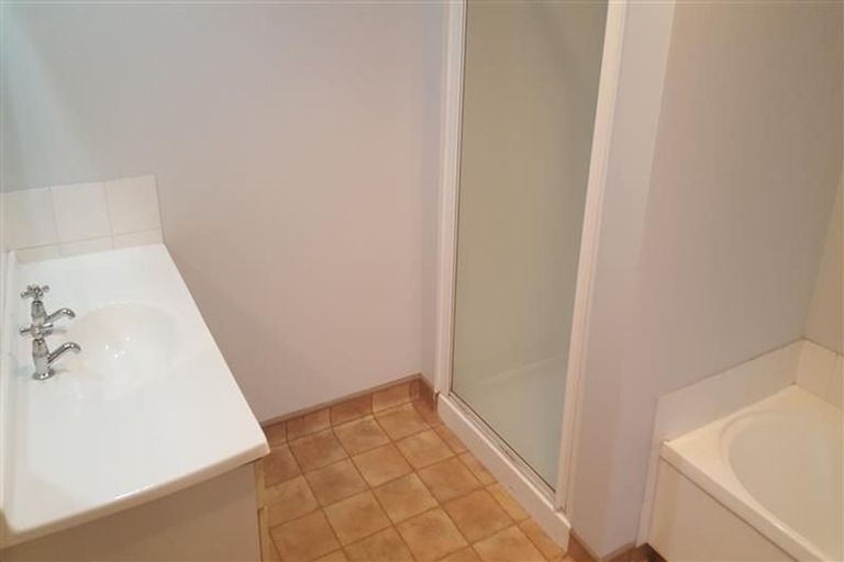 Photo of property in 2/105 Barbour Street, Waltham, Christchurch, 8011
