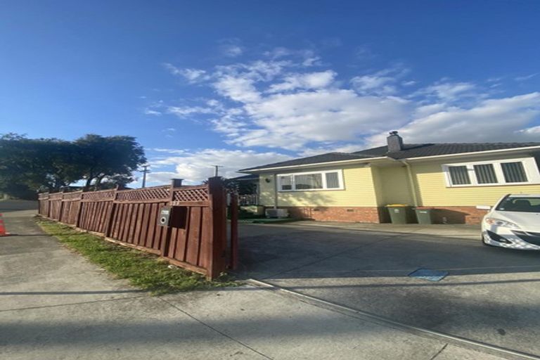 Photo of property in 104 Kenderdine Road, Papatoetoe, Auckland, 2025