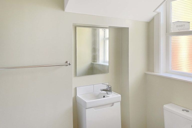 Photo of property in 24 Cornwall Street, Hutt Central, Lower Hutt, 5010
