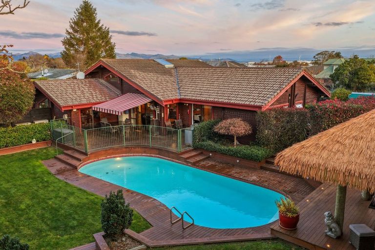 Photo of property in 42 Steadman Road, Broomfield, Christchurch, 8042