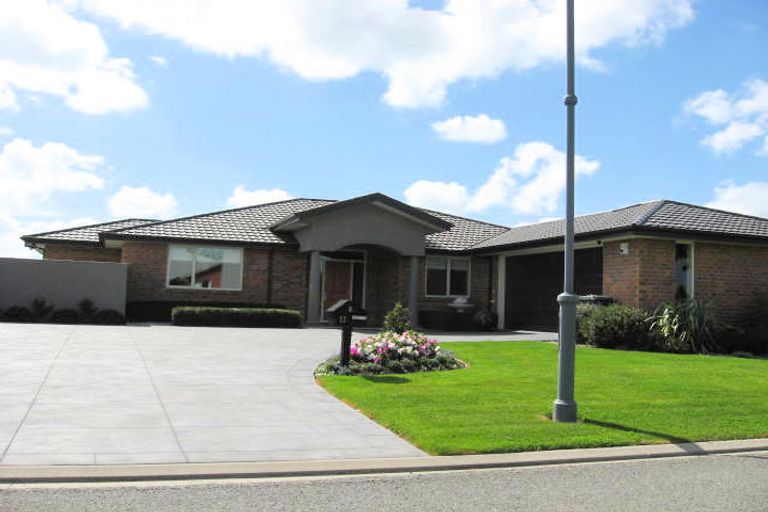 Photo of property in 11 Edwin Trent Drive, Prebbleton, 7604