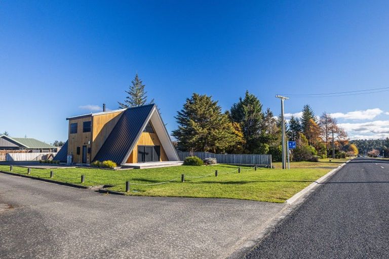 Photo of property in 21 Findlay Street, National Park, Owhango, 3989