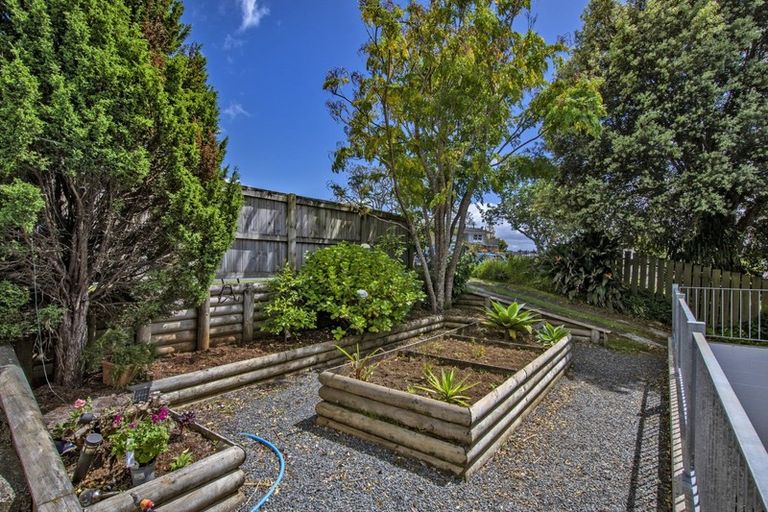 Photo of property in 29 Ogle Crescent, Te Kamo, Whangarei, 0112