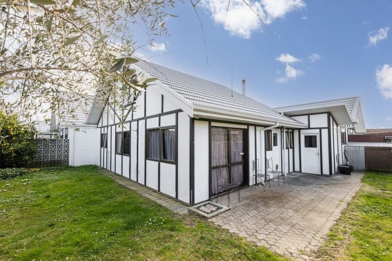 Photo of property in 31b Donegal Crescent, Tamatea, Napier, 4112