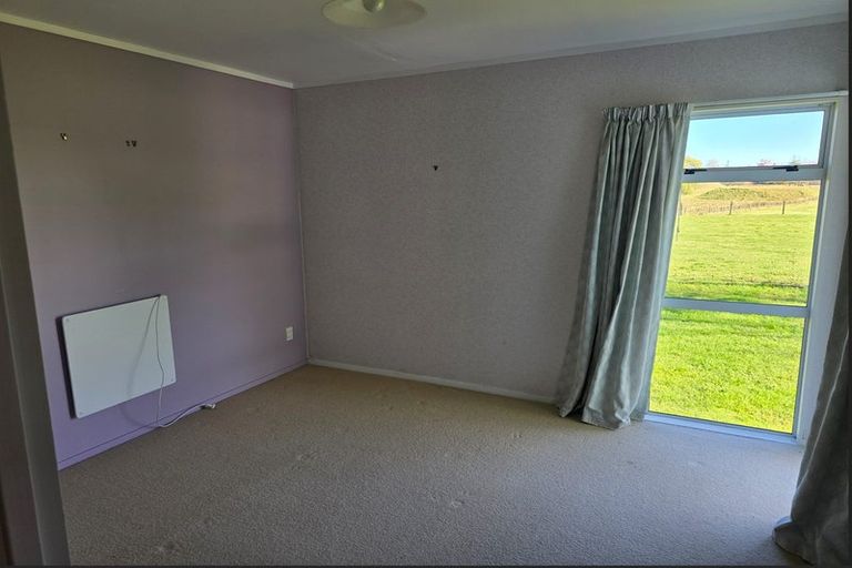 Photo of property in 28 Leeton Drive, Waipukurau, 4200