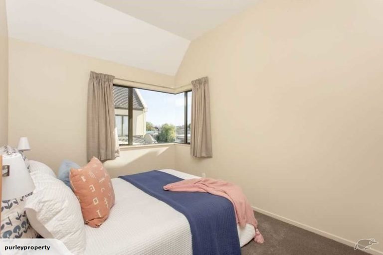 Photo of property in 34 Peverel Street, Riccarton, Christchurch, 8041