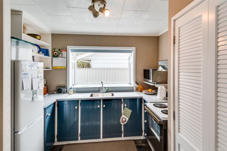 Photo of property in 1/20 Howard Road, Taradale, Napier, 4112