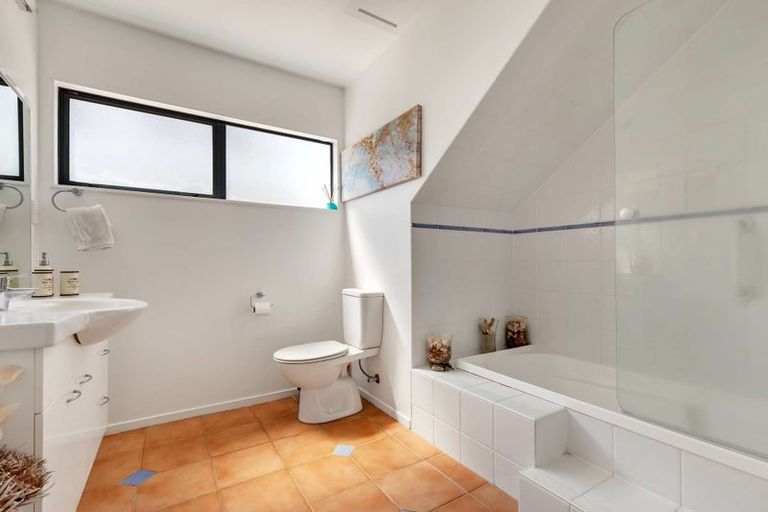 Photo of property in 103 Maranui Street, Mount Maunganui, 3116