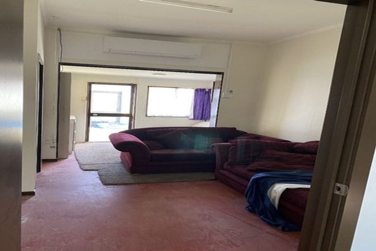 Photo of property in 651 Castle Street, North Dunedin, Dunedin, 9016