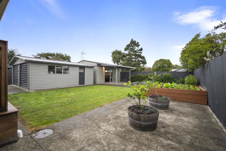 Photo of property in 45 Maxwells Line, Awapuni, Palmerston North, 4412