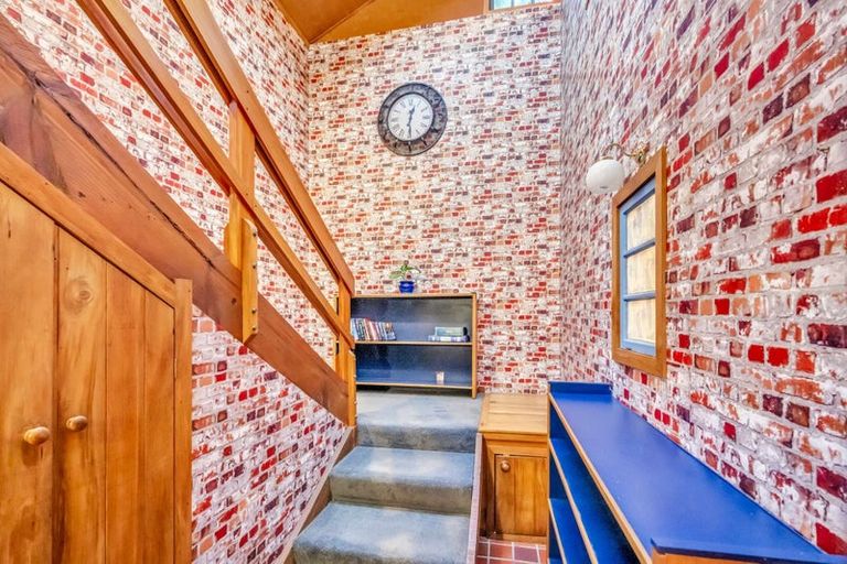 Photo of property in 32b Main Street, Hospital Hill, Napier, 4110