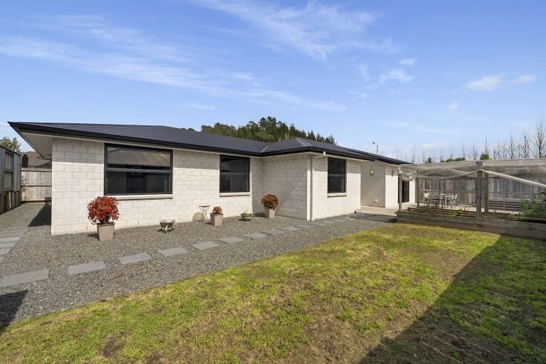 Photo of property in 273 Lakes Boulevard, Pyes Pa, Tauranga, 3112