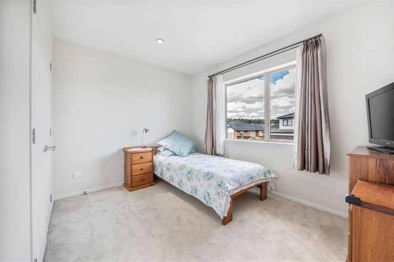 Photo of property in 42 Castlederg Drive, Flat Bush, Auckland, 2019