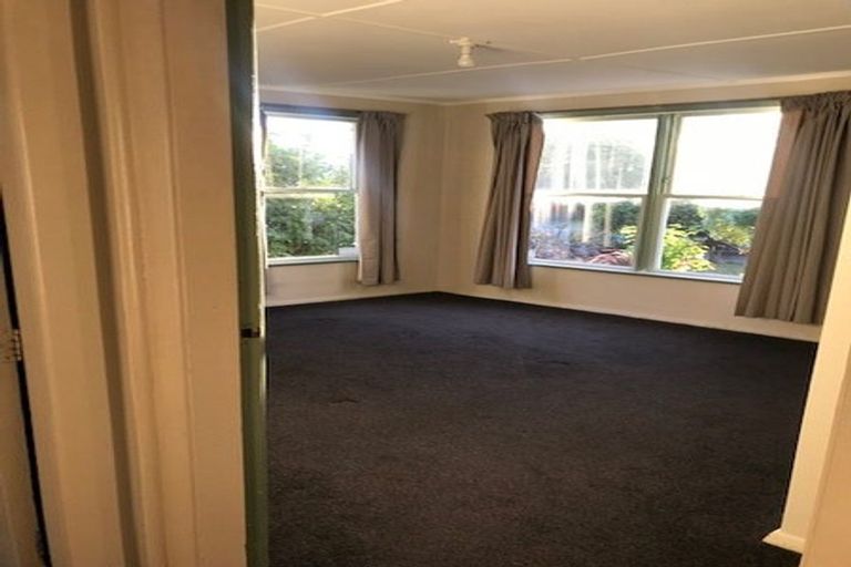 Photo of property in 6 Prebble Grove, Naenae, Lower Hutt, 5011