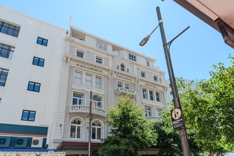 Photo of property in Columbia Apartments, 32u5 Cuba Street, Te Aro, Wellington, 6011