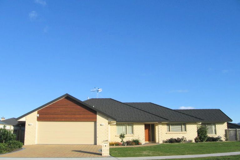 Photo of property in 3 Meadow Court, Paraparaumu, 5032