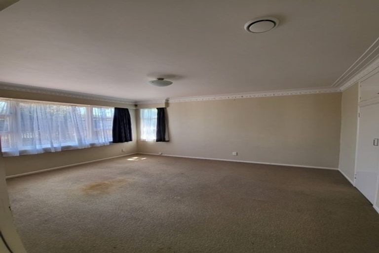Photo of property in 27 Fairview Road, Papatoetoe, Auckland, 2025