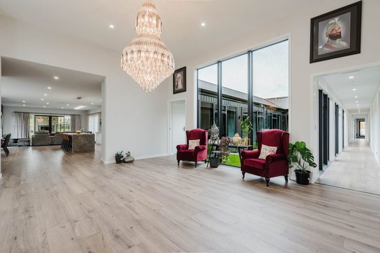 Photo of property in 275 Racecourse Road, Cambridge, 3493