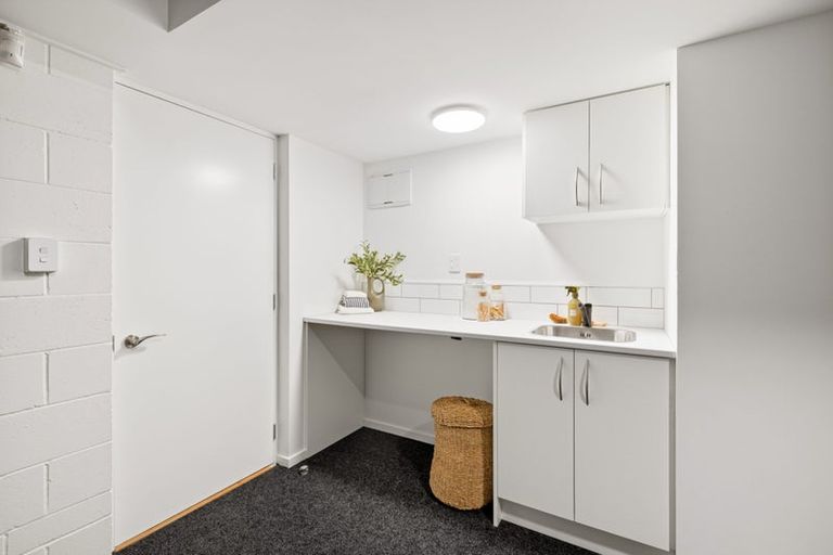 Photo of property in 140g Sherborne Street, St Albans, Christchurch, 8014