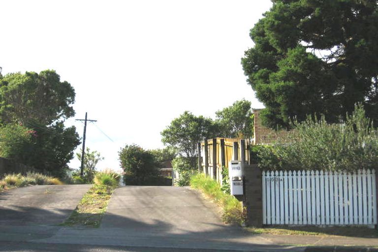 Photo of property in 103c Golf Road, New Lynn, Auckland, 0600