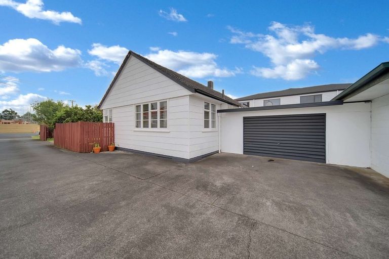 Photo of property in 1/70 Huia Road, Papatoetoe, Auckland, 2025