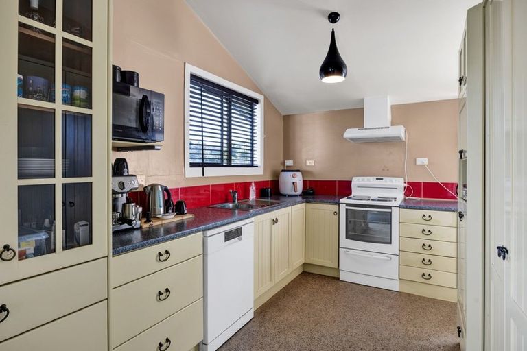 Photo of property in 11 Lear Street, Stratford, 4332