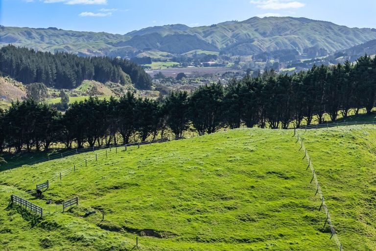 Photo of property in 105a Bradey Road, Pauatahanui, Porirua, 5381