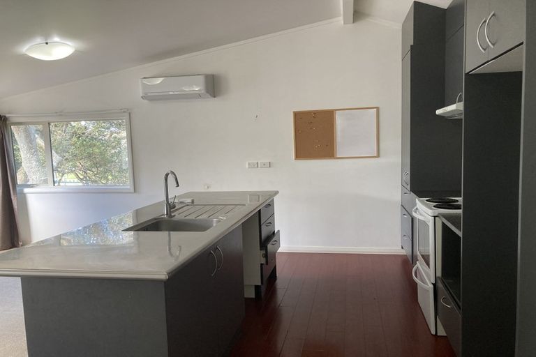 Photo of property in 132 Wallace Street, Mount Cook, Wellington, 6021