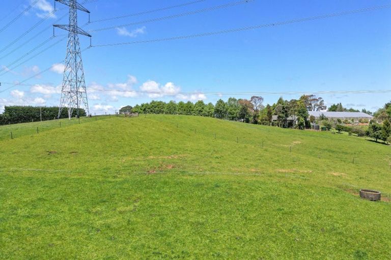 Photo of property in 1304 Glenbrook Road, Glenbrook, Waiuku, 2681