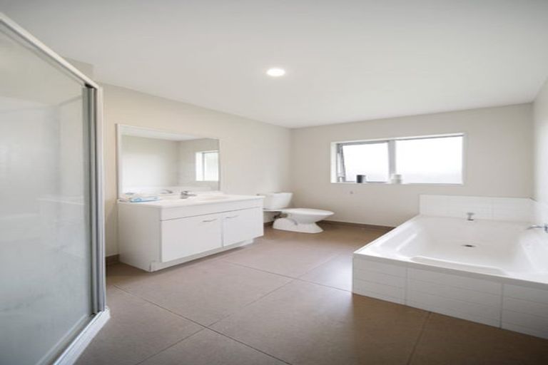 Photo of property in 17b Moffitt Place, Mangere East, Auckland, 2024