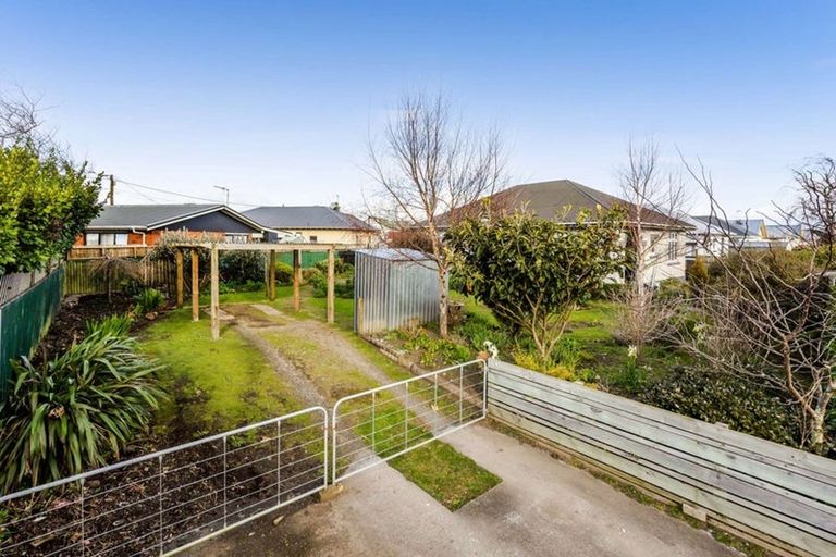 Photo of property in 56 Waihi Road, Hawera, 4610