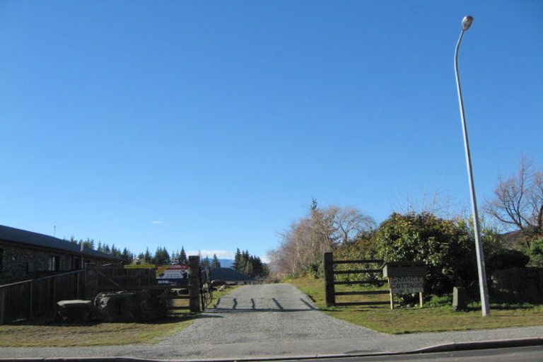 Photo of property in 3/51 Plantation Road, Wanaka, 9305