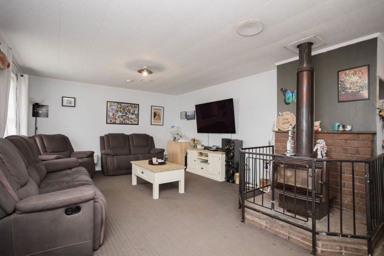 Photo of property in 2a Mathew Street, Dannevirke, 4930