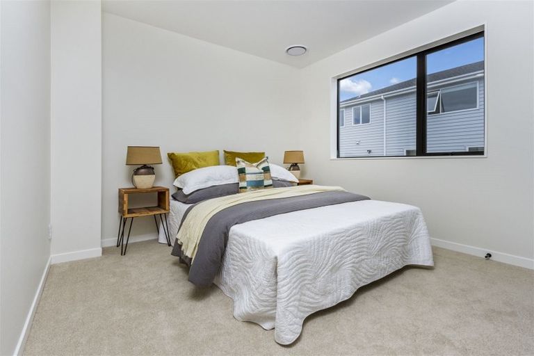 Photo of property in 55 Godfrey Drive, Orewa, 0931