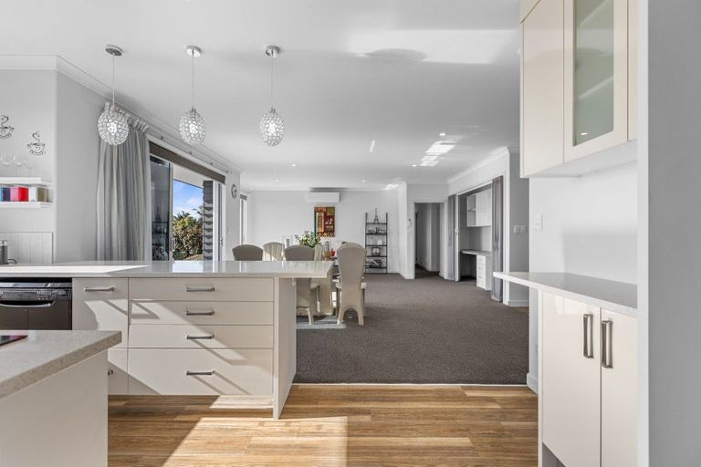 Photo of property in 7 Siemonek Rise, Bethlehem, Tauranga, 3110