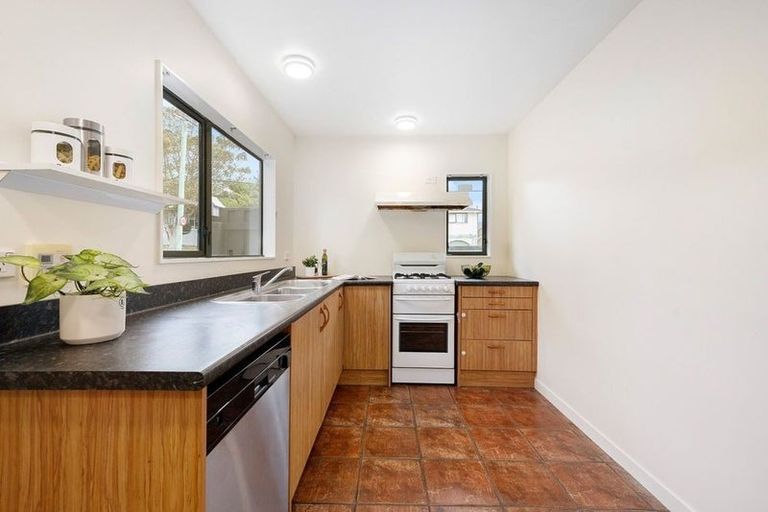 Photo of property in 4 Chamberlain Road, Karori, Wellington, 6012