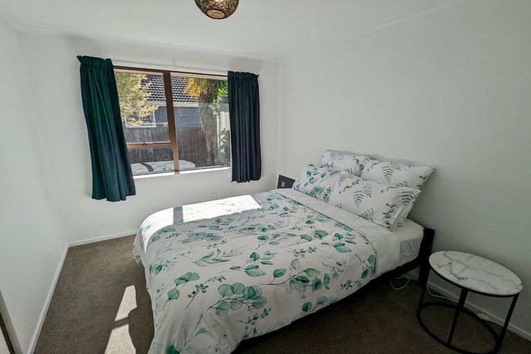 Photo of property in 139 Sawyers Arms Road, Northcote, Christchurch, 8052