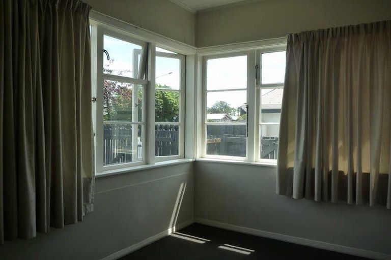 Photo of property in 88 Mandeville Street, Riccarton, Christchurch, 8011