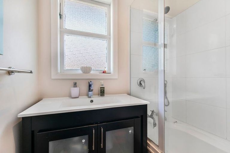 Photo of property in 1/14 Prictor Street, Papakura, 2110