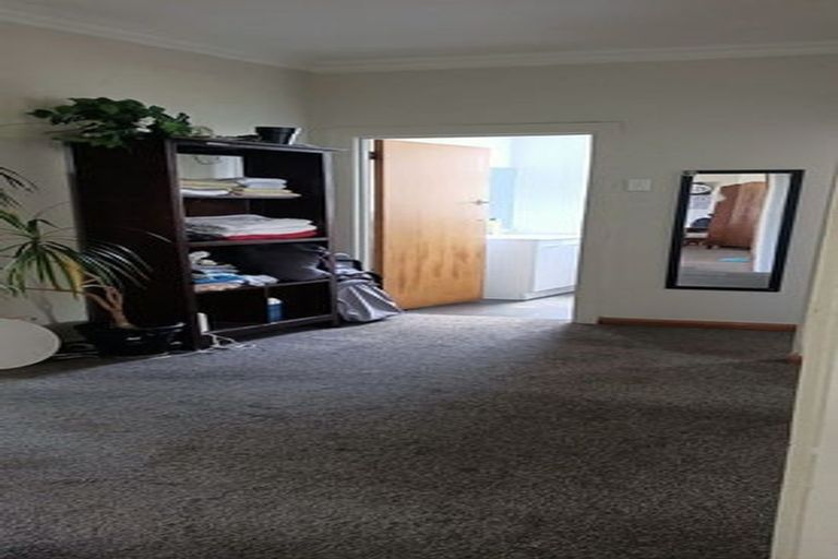 Photo of property in 49 Burns Avenue, Takaro, Palmerston North, 4412