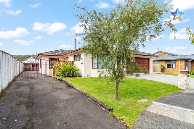 Photo of property in 24 Kawatiri Grove, Wainuiomata, Lower Hutt, 5014