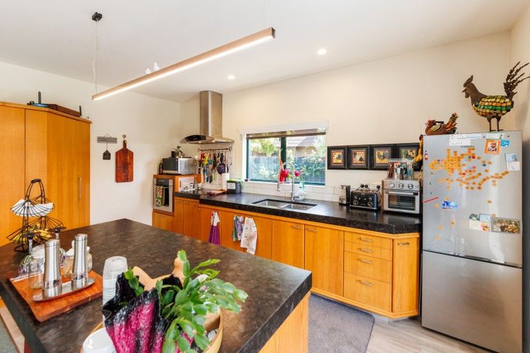 Photo of property in 1 Strachan Way, Highbury, Palmerston North, 4412