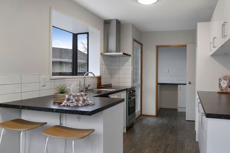 Photo of property in 9 Genista Place, Parklands, Christchurch, 8083