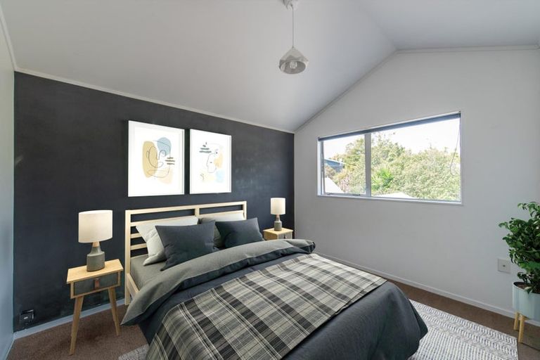 Photo of property in 4/372 Whangaparaoa Road, Stanmore Bay, Whangaparaoa, 0932