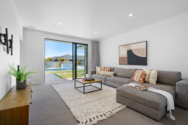 Photo of property in 2 Moemoea Place, Cambridge, 3434