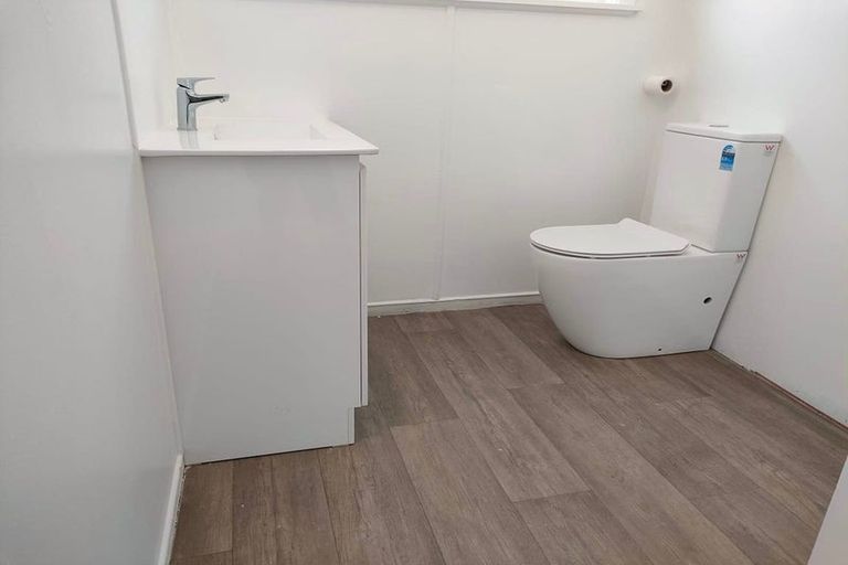 Photo of property in 382 George Street, Stokes Valley, Lower Hutt, 5019