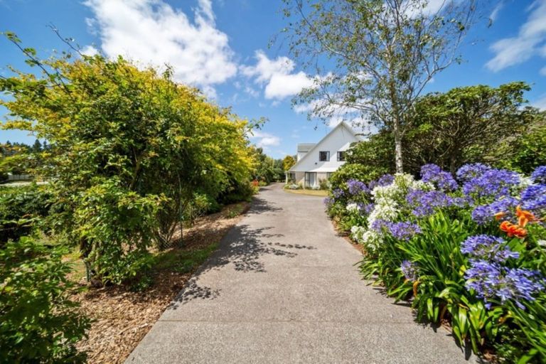 Photo of property in 311 Opunake Road, Cardiff, Stratford, 4391