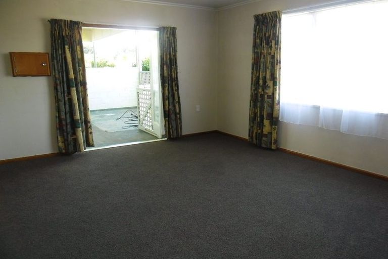 Photo of property in 1/50 Exeter Crescent, Pirimai, Napier, 4112