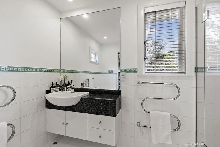 Photo of property in 35 Messines Road, Karori, Wellington, 6012