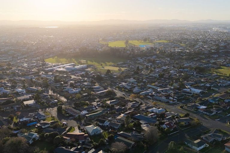 Photo of property in 6 Magenta Place, Dinsdale, Hamilton, 3204